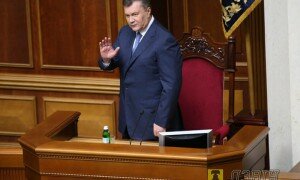 2029711-janukovich-probyl-v-parlamente-ne-dol-she-7-minut